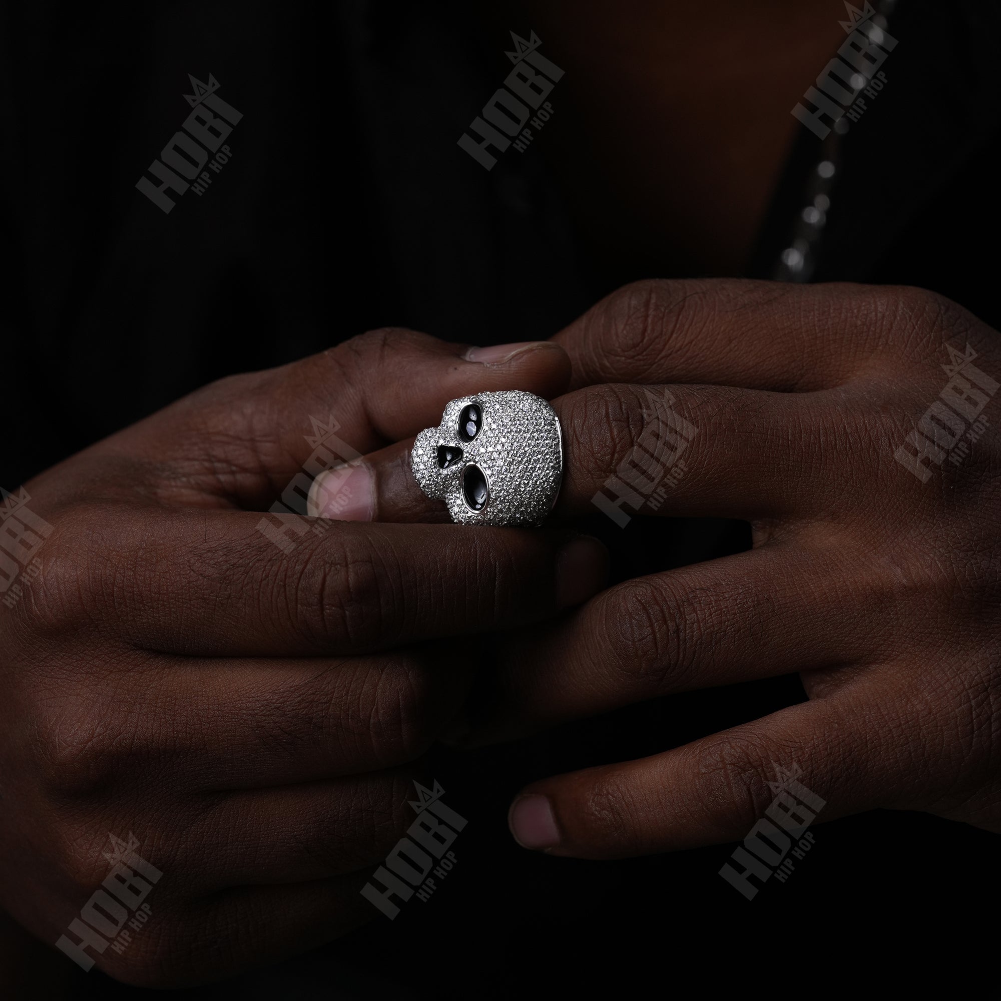 Statement Full-Bling Skull Head Ring